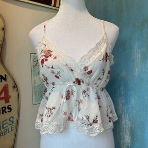 SOLD NWT AE American Eagle Floral Lace Babydoll Cami Cropped Tank Top Women’s Sm